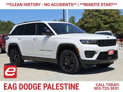 Used 2025 Jeep Grand Cherokee Altitude