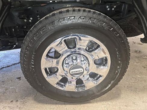 Used 2025 Ford F350 Lariat w/ Lariat Ultimate Package image 46