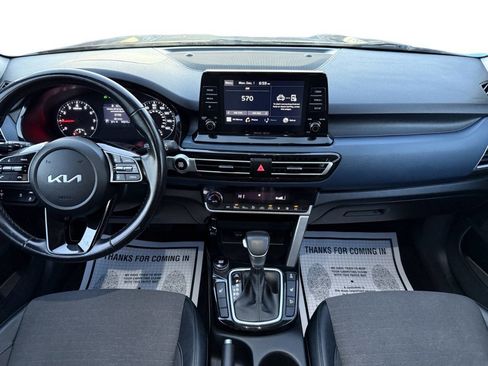 Used 2023 Kia Seltos S image 14