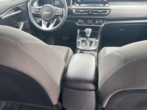 Used 2022 Kia Seltos LX AWD/4WD image 34