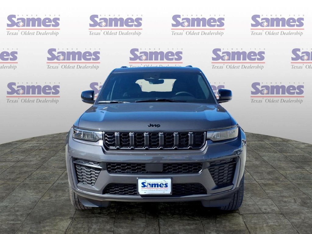 New 2026 Jeep Grand Cherokee Altitude RWD image 8