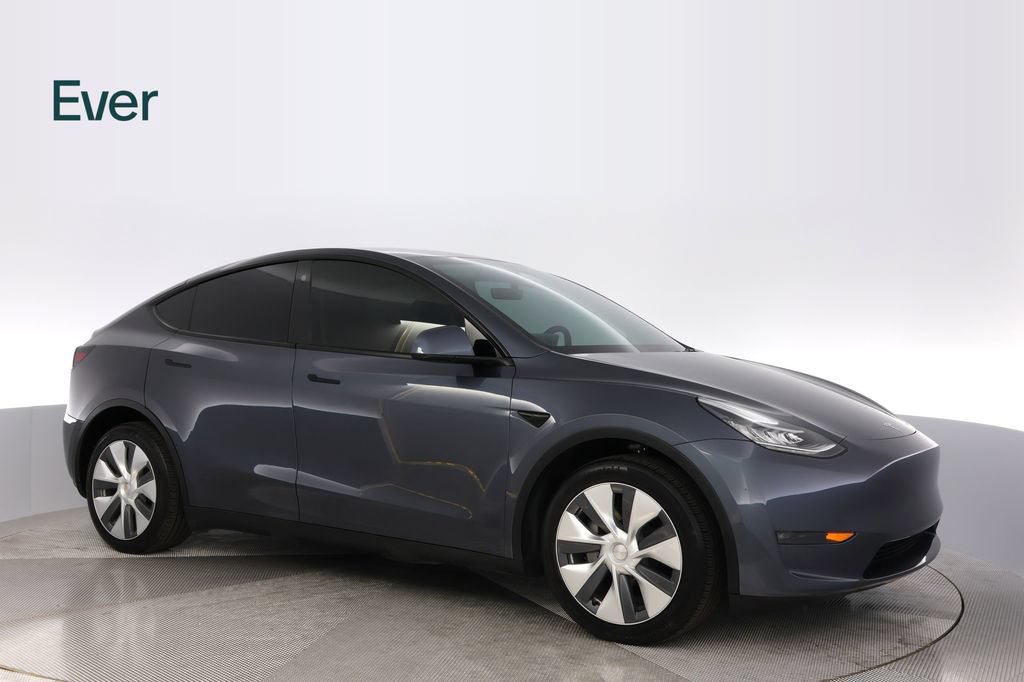 Used 2023 Tesla Model Y Long Range AWD/4WD image 14
