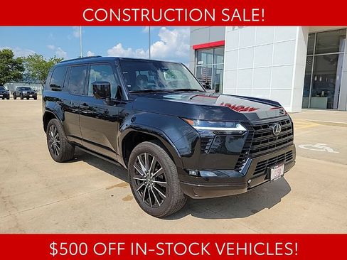 Used 2026 Lexus GX 550 w/ Accessory Package (2T) AWD/4WD image 1