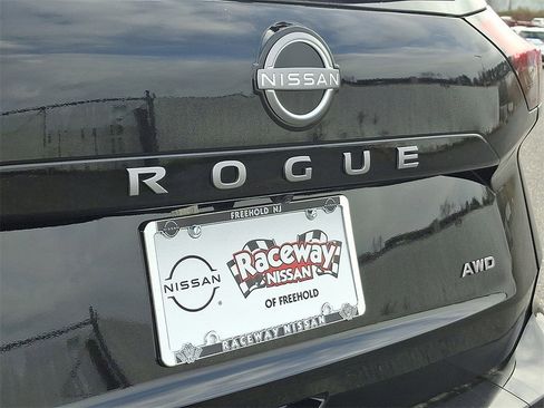 New 2026 Nissan Rogue S image 13