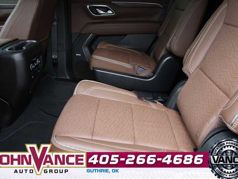 Used 2022 Chevrolet Tahoe High Country AWD/4WD image 25