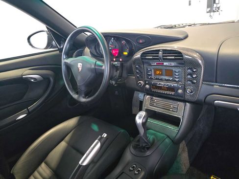 Used 2002 Porsche 911 GT2 RWD image 11