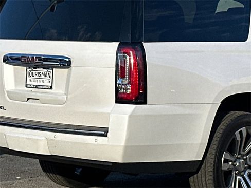Used 2019 GMC Yukon XL Denali w/ Denali Ultimate Package image 7