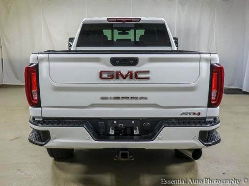 Used 2022 GMC Sierra 2500 AT4 w/ AT4 Preferred Package image 6