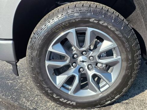 New 2026 Chevrolet Silverado 1500 RST AWD/4WD image 6