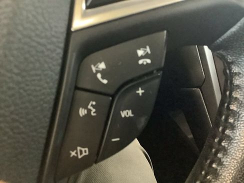 Used 2017 Ford Fusion Titanium FWD image 26