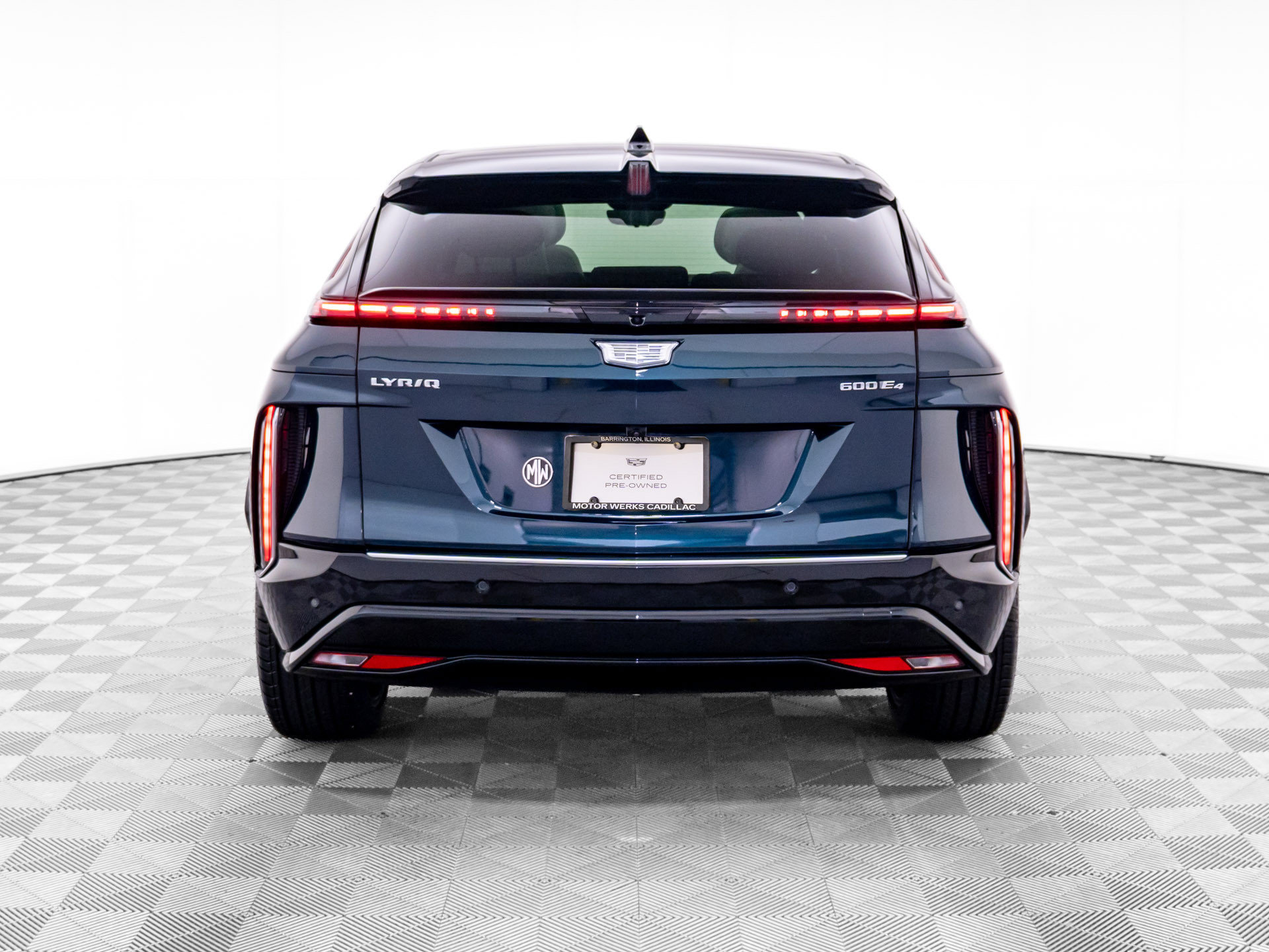 Used 2025 Cadillac Lyriq Luxury AWD/4WD image 5