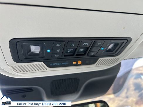 Used 2025 Ford Expedition Max Platinum w/ Driver's Package image 44