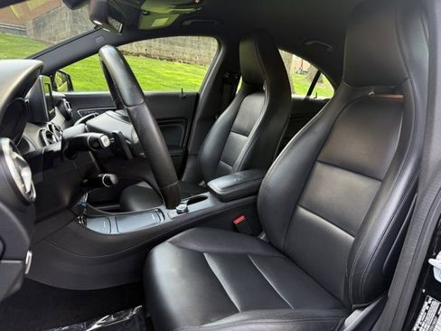 Used 2014 Mercedes-Benz CLA 250 4MATIC image 10