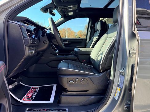 Used 2025 GMC Yukon AT4 Ultimate w/ LPO, Floor Liner Package image 21