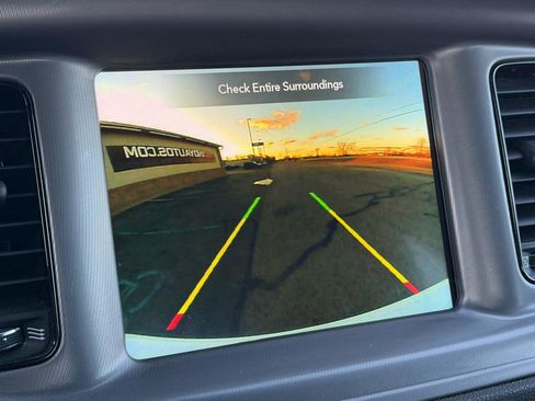 Used 2023 Dodge Charger SXT w/ Blacktop Package image 15