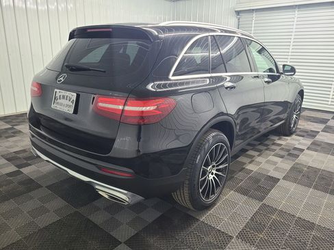 Used 2018 Mercedes-Benz GLC 300 4MATIC image 11