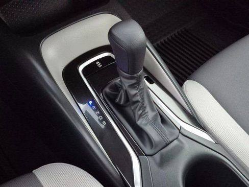 Used 2026 Toyota Corolla LE image 12