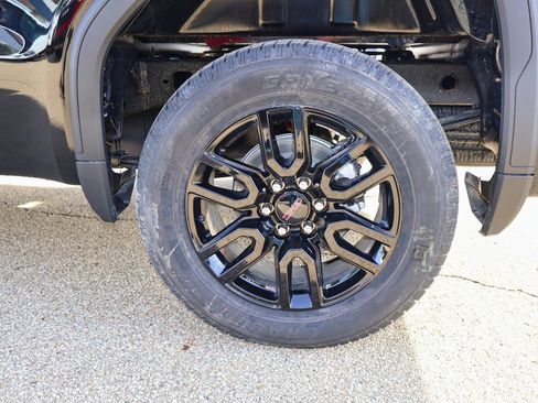 New 2026 GMC Sierra 1500 Pro w/ Graphite Edition image 28