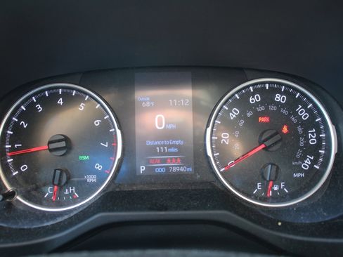 Used 2022 Toyota RAV4 XLE image 29