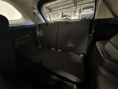 Used 2016 Mitsubishi Outlander SE image 34