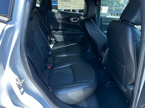 New 2026 Jeep Compass Latitude AWD/4WD image 16