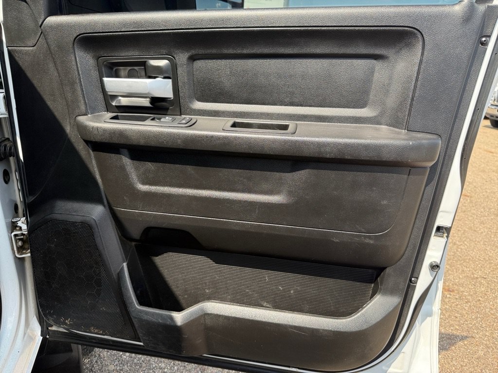 Used 2019 RAM 3500 Tradesman w/ Chrome Appearance Group AWD/4WD image 21