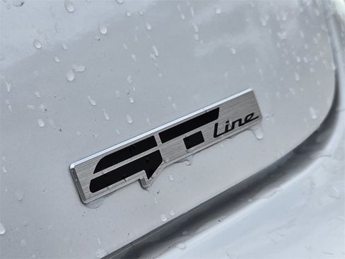 New 2025 Kia K4 GT-Line image 14