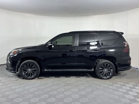 Used 2020 Lexus GX 460 Premium AWD/4WD image 2