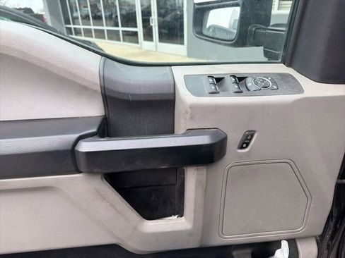 Used 2021 Ford F250 XL w/ STX Appearance Package image 11