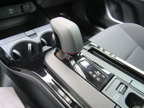 Used 2023 Toyota Prius Prime SE image 45