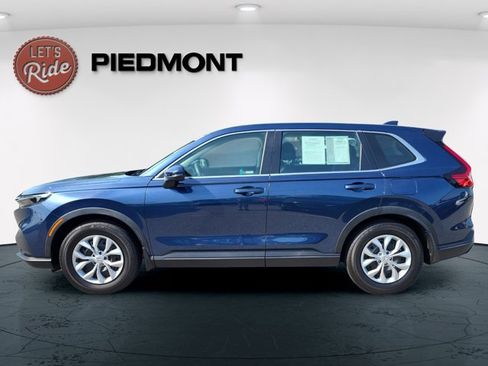 Used 2023 Honda CR-V LX image 9