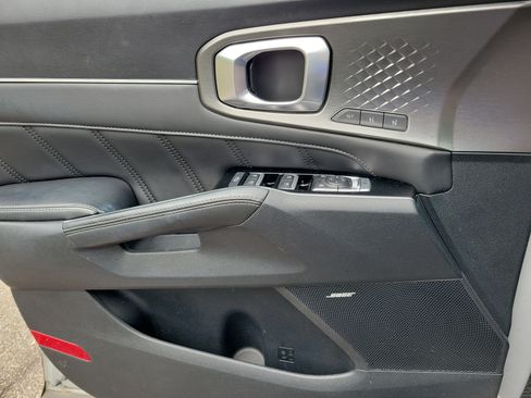 Used 2022 Kia Sorento SX FWD image 26