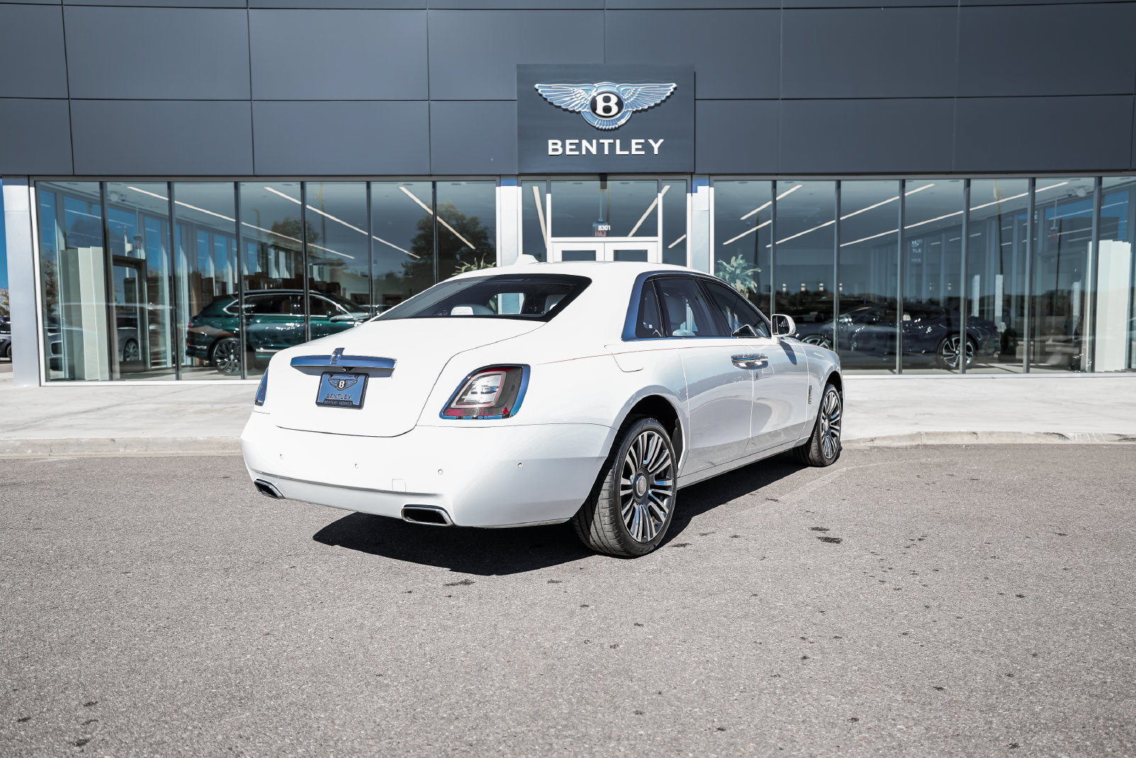 Used 2021 Rolls-Royce Ghost AWD/4WD image 3