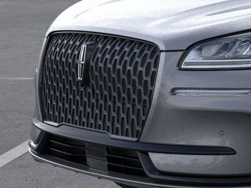 New 2026 Lincoln Corsair Premiere image 17
