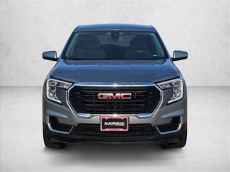 Used 2024 GMC Terrain SLE FWD video 2
