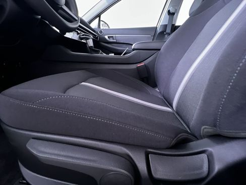 Used 2025 Hyundai Sonata SE image 14