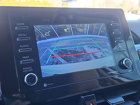 Used 2022 Toyota Camry LE image 8