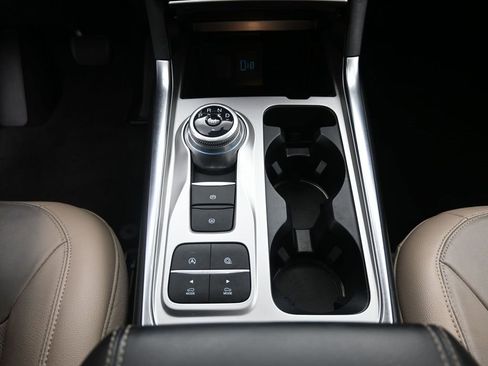 Used 2020 Ford Explorer Limited image 13