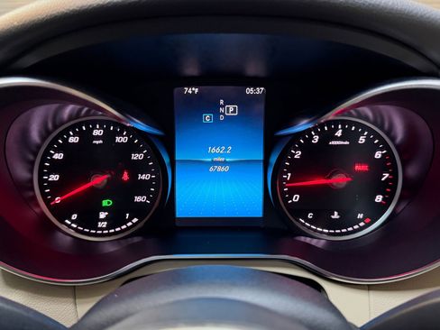 Used 2019 Mercedes-Benz C 300 4MATIC Sedan image 18