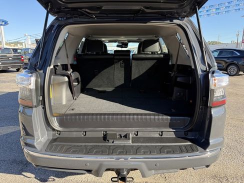 Used 2024 Toyota 4Runner Limited image 34