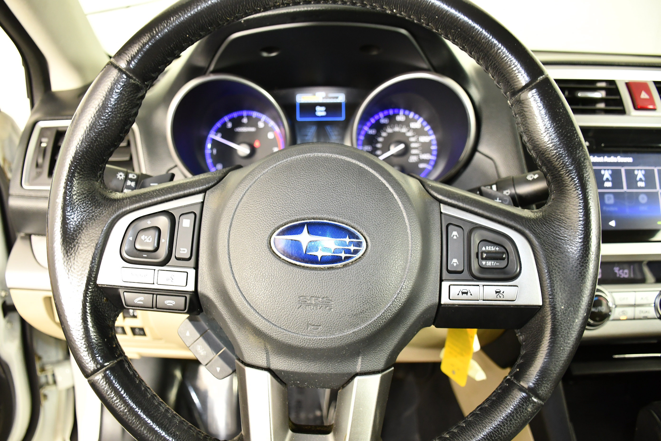 Used 2017 Subaru Legacy 2.5i Premium AWD/4WD image 19