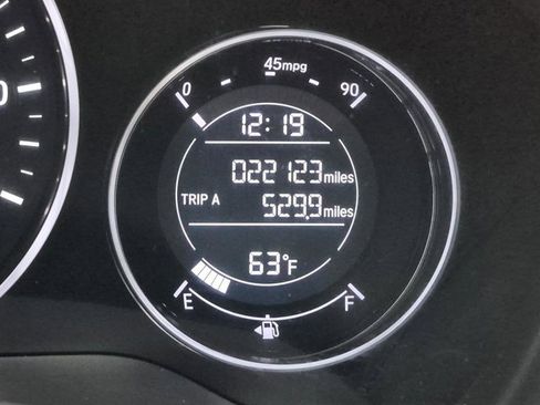 Used 2022 Honda HR-V LX image 19