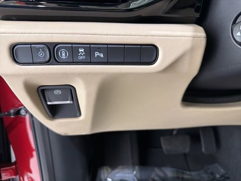 Certified 2025 Acura MDX w/ Technology Package image 12