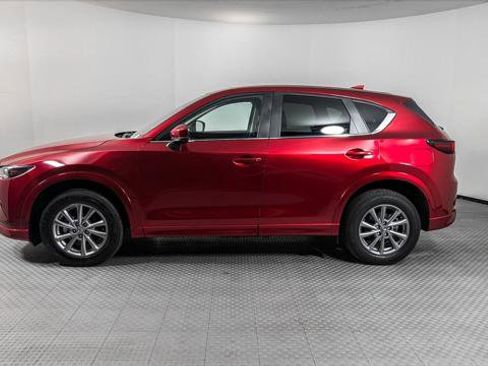 Used 2024 MAZDA CX-5 AWD 2.5 S w/ Preferred Package image 3