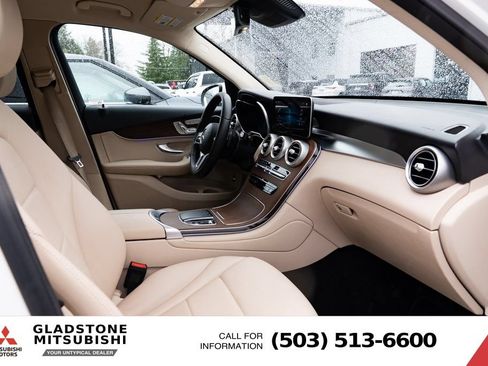 Used 2022 Mercedes-Benz GLC 300 4MATIC image 26