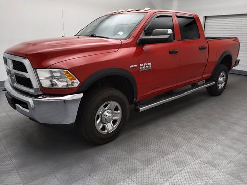 Used 2018 RAM 2500 Tradesman w/ Chrome Appearance Group AWD/4WD image 2