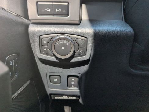 Used 2022 Ford F250 Platinum w/ Tremor Off-Road Package image 19