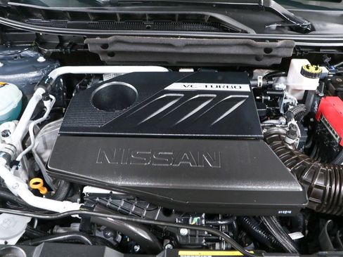Used 2023 Nissan Rogue SL w/ SL Premium Package FWD image 31