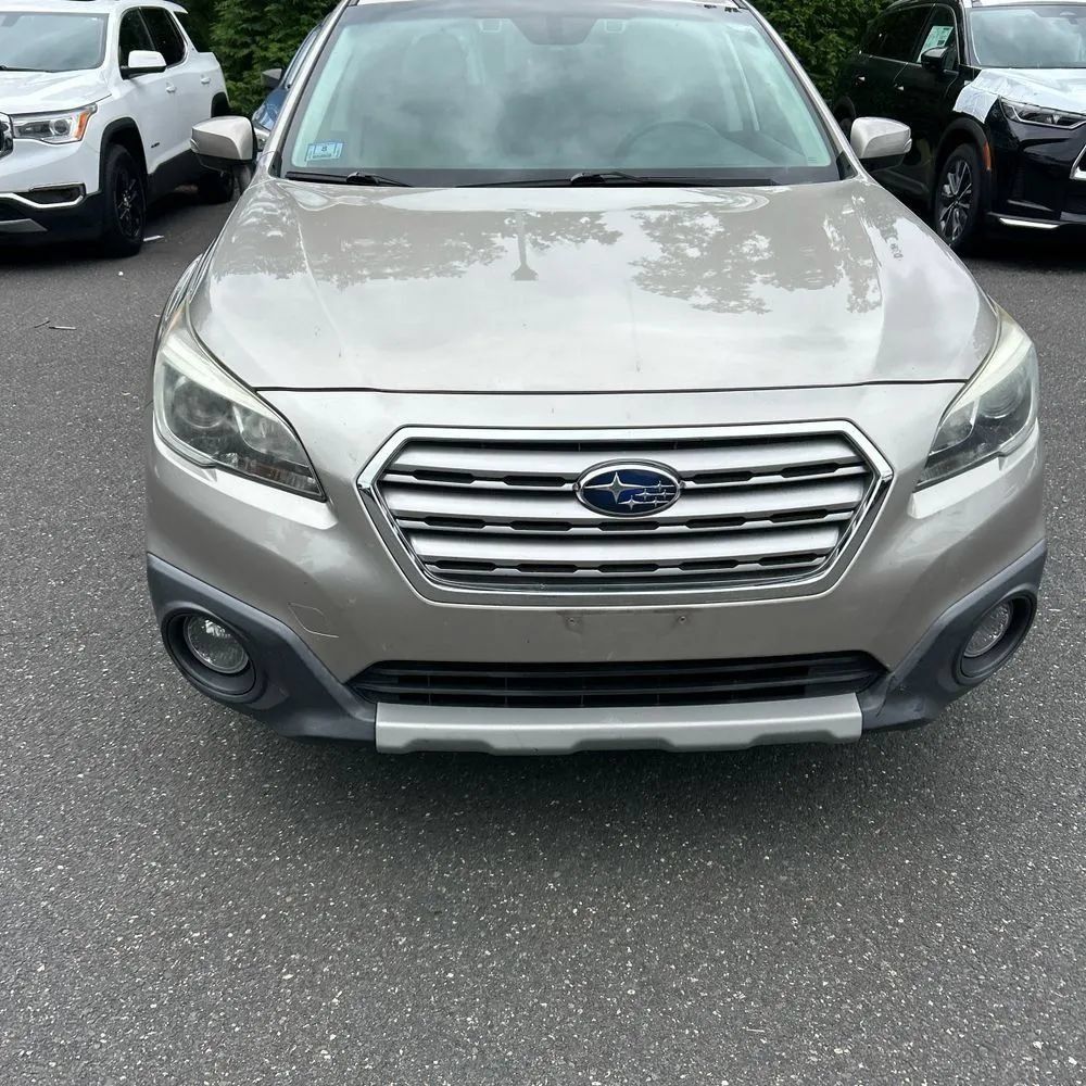 Used 2017 Subaru Outback 2.5i Limited AWD/4WD image 14