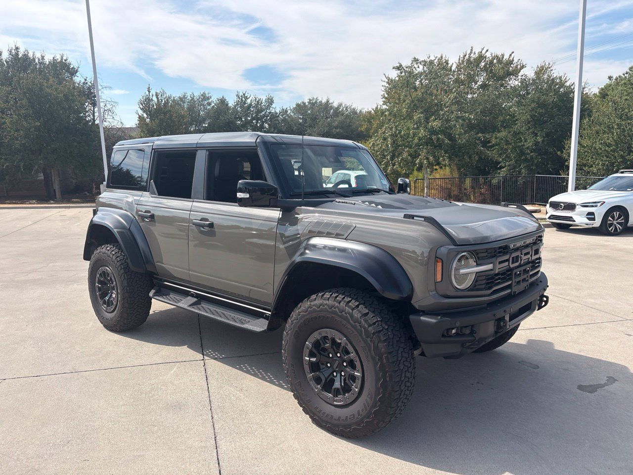 Used 2025 Ford Bronco Raptor AWD/4WD image 3